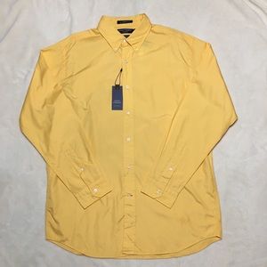 NWT  Daniel Cremieux Button Down Shirt
